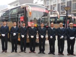 熱烈祝賀郴州“兩會”勝利召開丨郴汽集團高標準服務(wù)會議用車